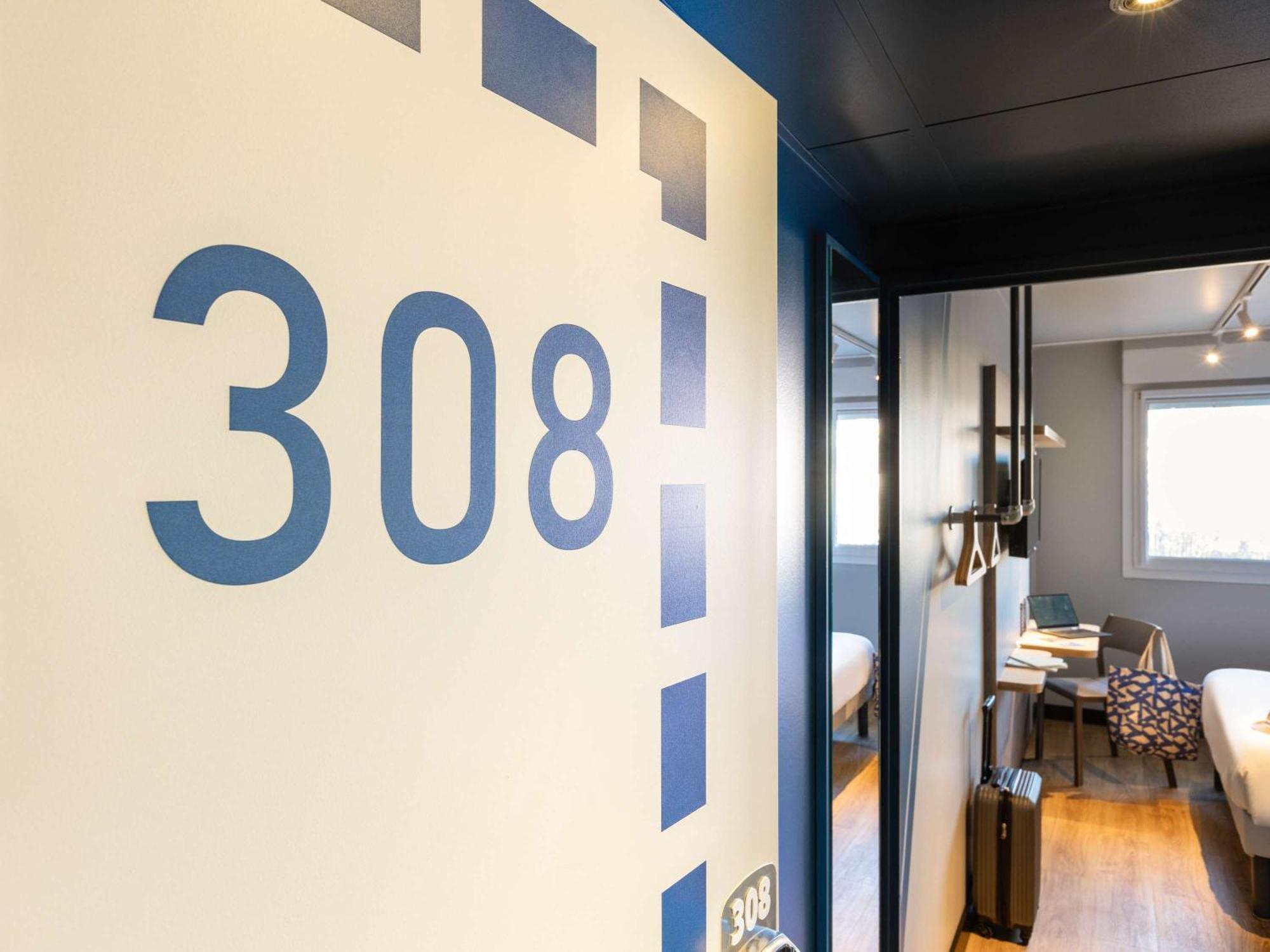 Ibis Budget Saint Die Des Vosges Bagian luar foto