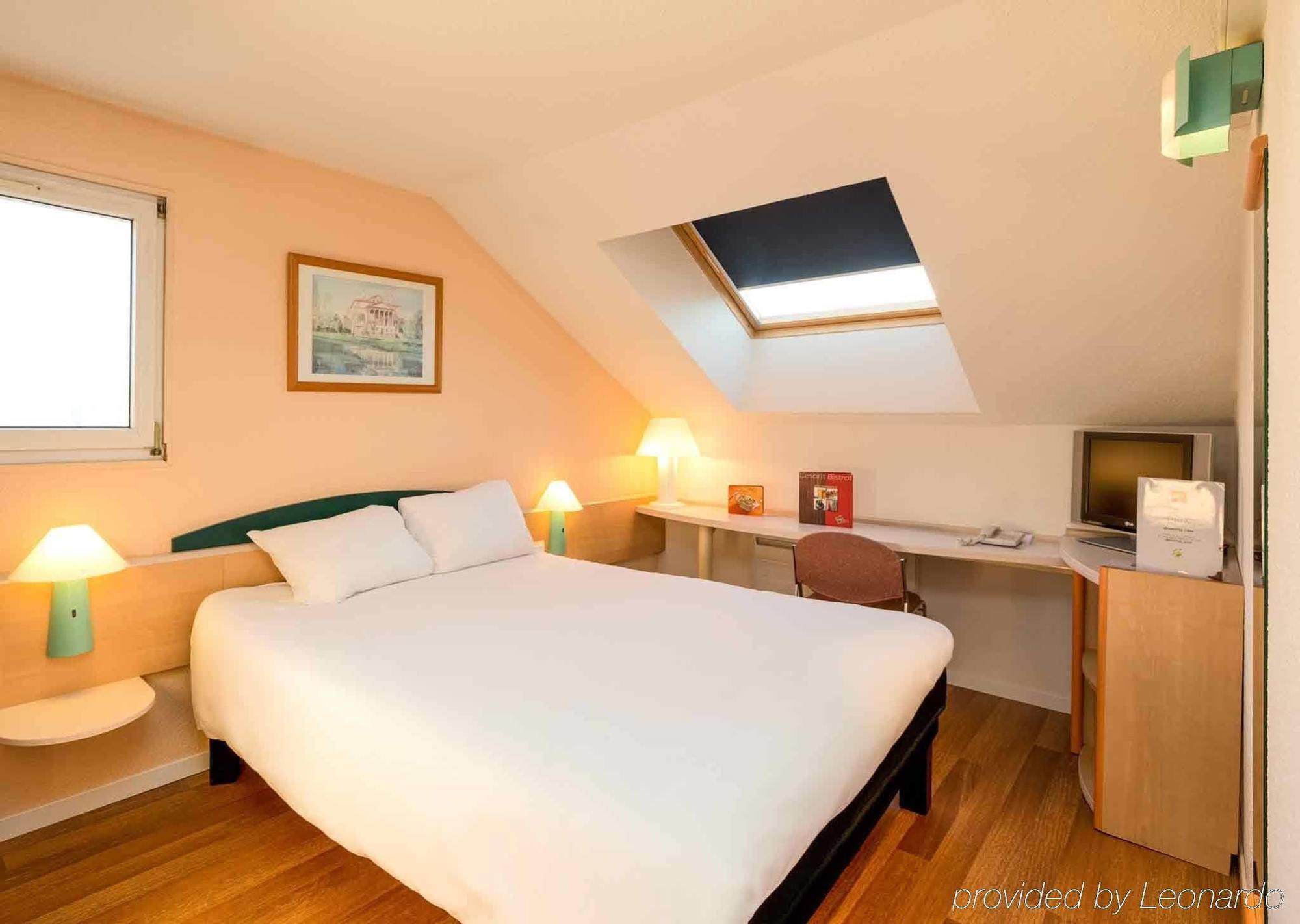 Ibis Budget Saint Die Des Vosges Bagian luar foto
